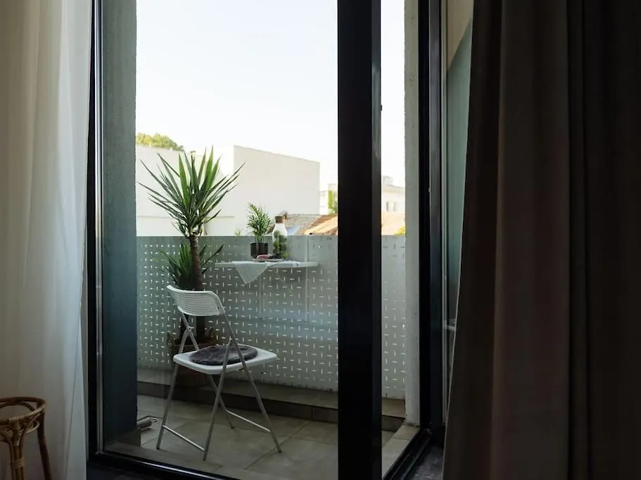 Central 6 Apartment - New Building & Parking Bucharest